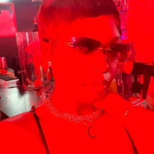 Meet your Posher, Ciani